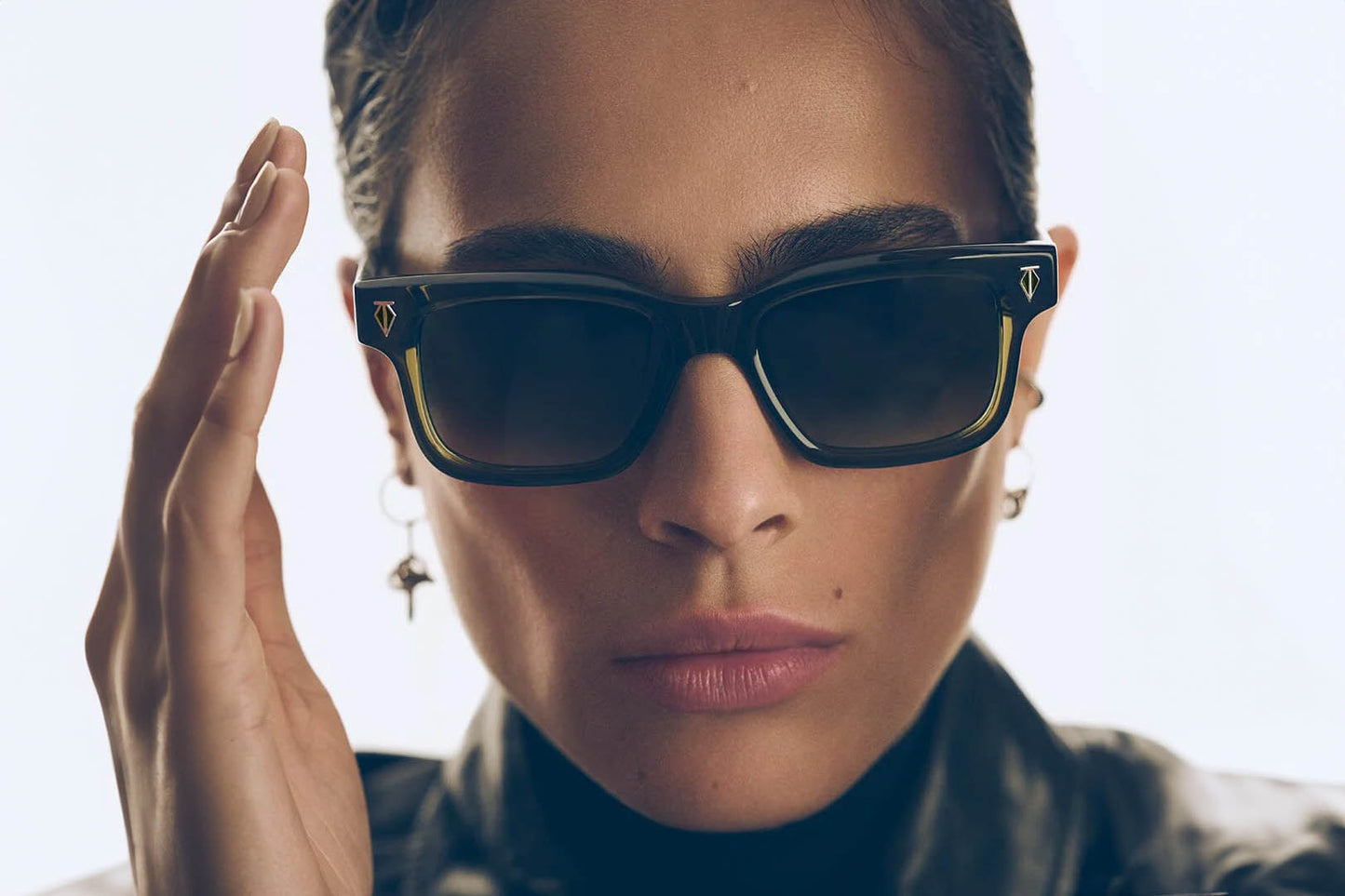 T HENRI DAYTONA CARBON 52